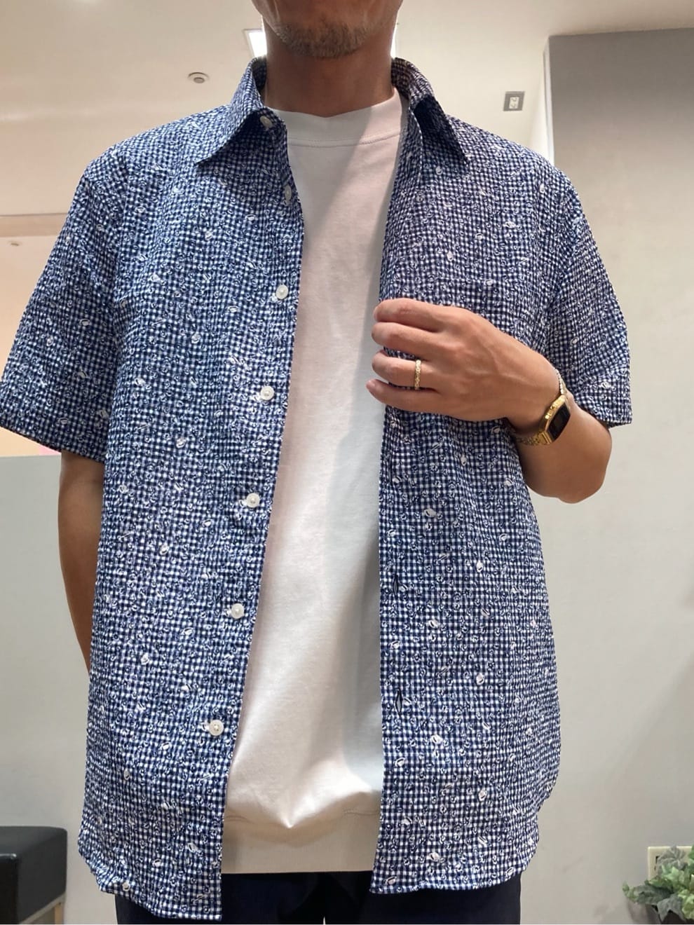 シュンさんの「TAKEO KIKUCHI｜【抗菌防臭／5サイズ展開】ハイゲージポンチ Tシャツ」を使ったコーディネート