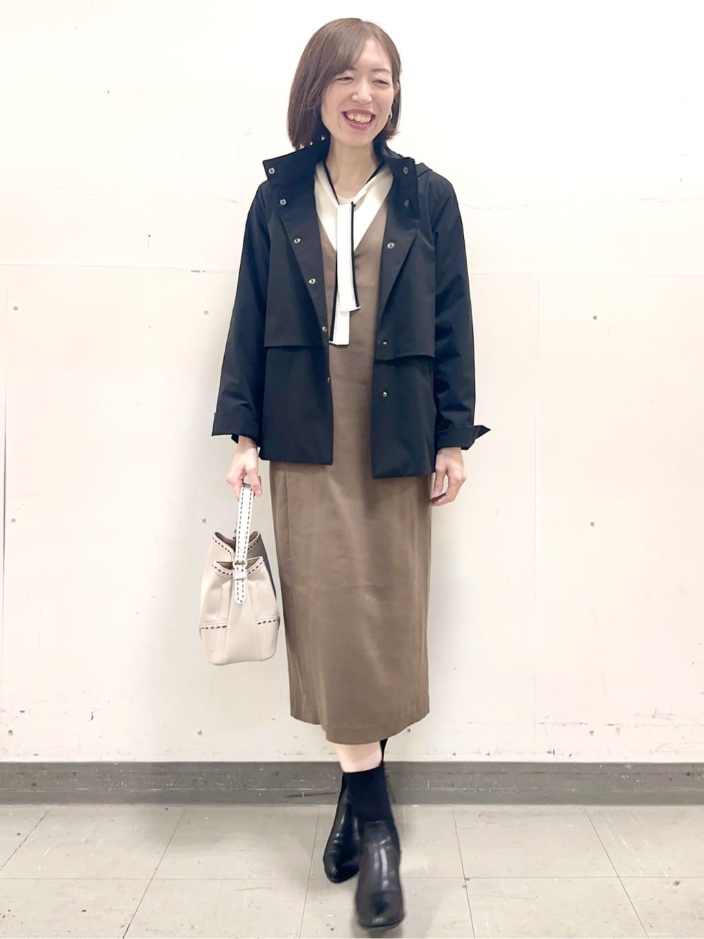 イト子さんの「Reflect｜【すっきり見え／フード取り外し可／通勤におすすめ◎】ライティアウター」を使ったコーディネート