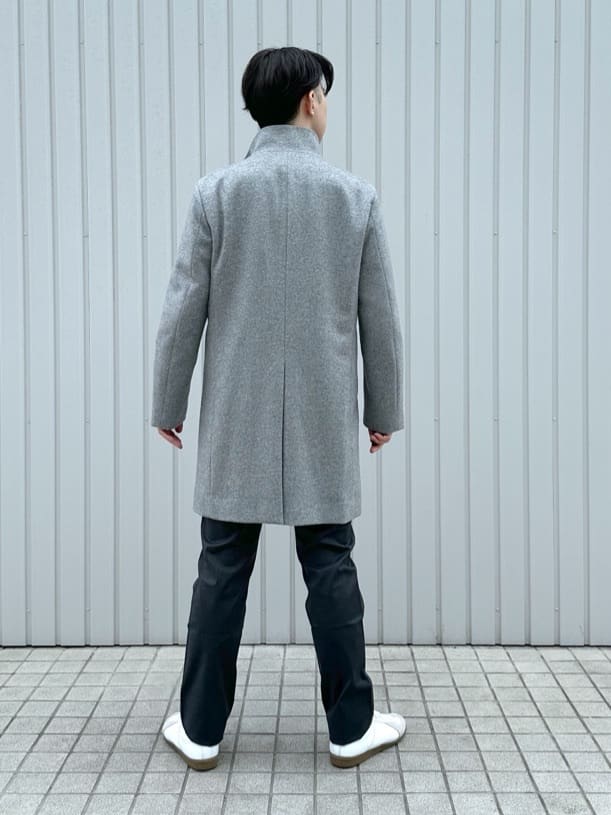 イッシーさんの「TAKEO KIKUCHI｜【ウールカシミヤブレンド】ビーバー調 スタンドカラー コート」を使ったコーディネート
