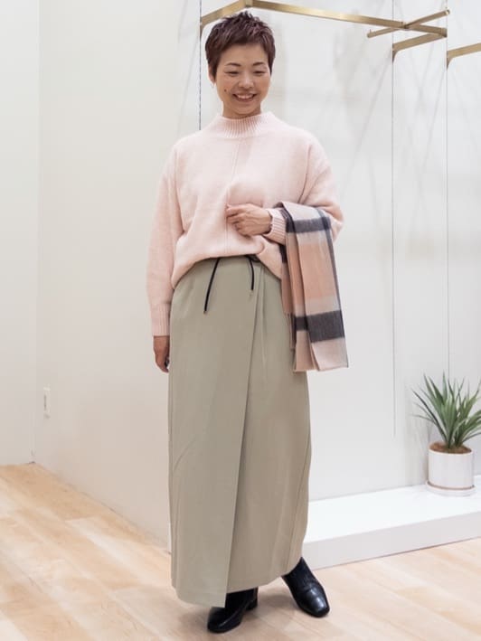 シュウコさんの「grove｜【洗える】ふんわりウール混オーバーサイズニット」を使ったコーディネート
