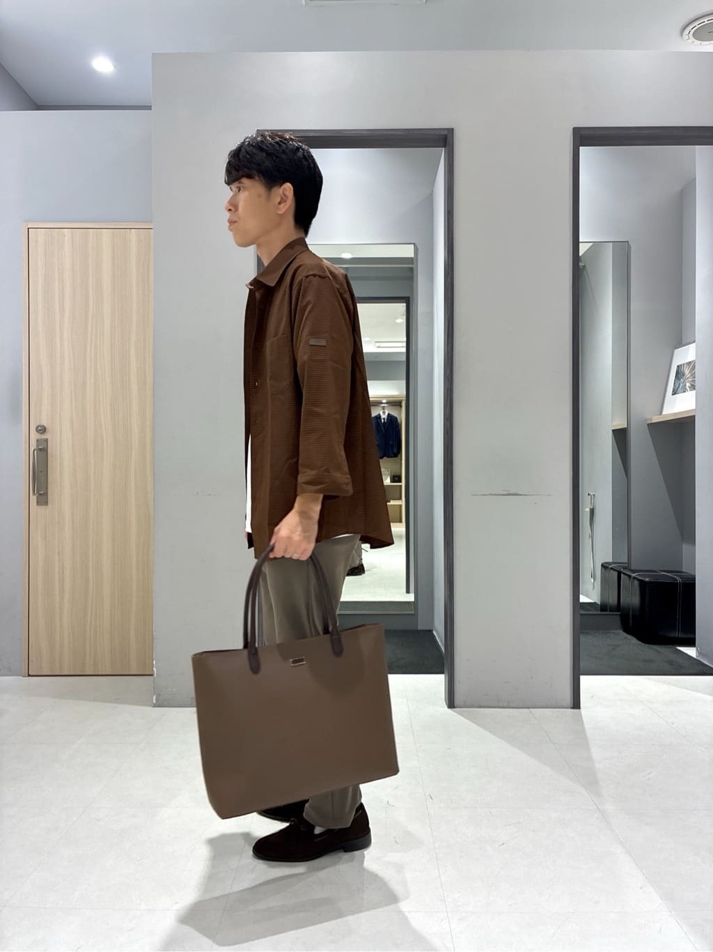 わいずみさんの「TAKEO KIKUCHI｜【COOL CITY WEAR】インドライ天竺モックネック プルオーバー /吸汗速乾」を使ったコーディネート