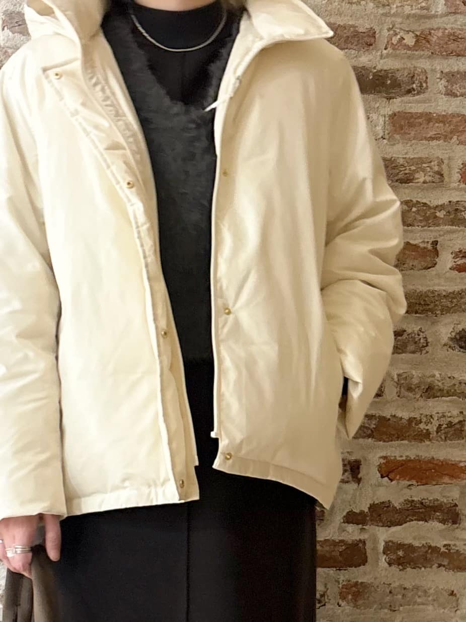しばさんの「THE SHOP TK｜【ぎゅっとされているような暖かさ】撥水中綿ブルゾン」を使ったコーディネート