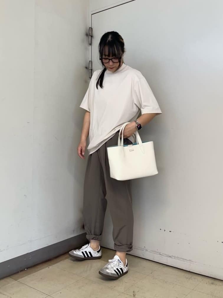iwさんの「TAKEO KIKUCHI｜【COOL CITY WEAR】テーラードTシャツ /接触冷感」を使ったコーディネート