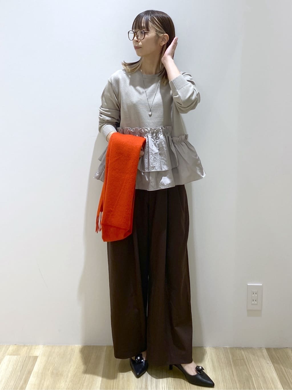 えりさんの「OPAQUE.CLIP｜タックデザインワイドパンツ【洗濯機OK】」を使ったコーディネート
