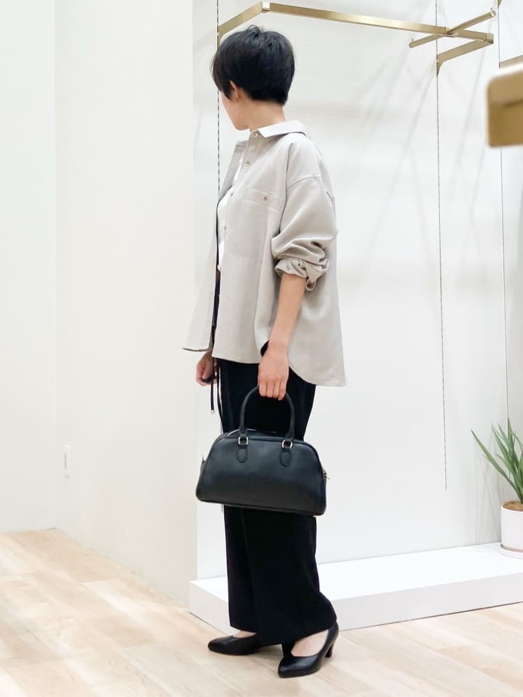 Keiさんの「grove｜【UVカット】ロゴアソートベーシックロンT」を使ったコーディネート