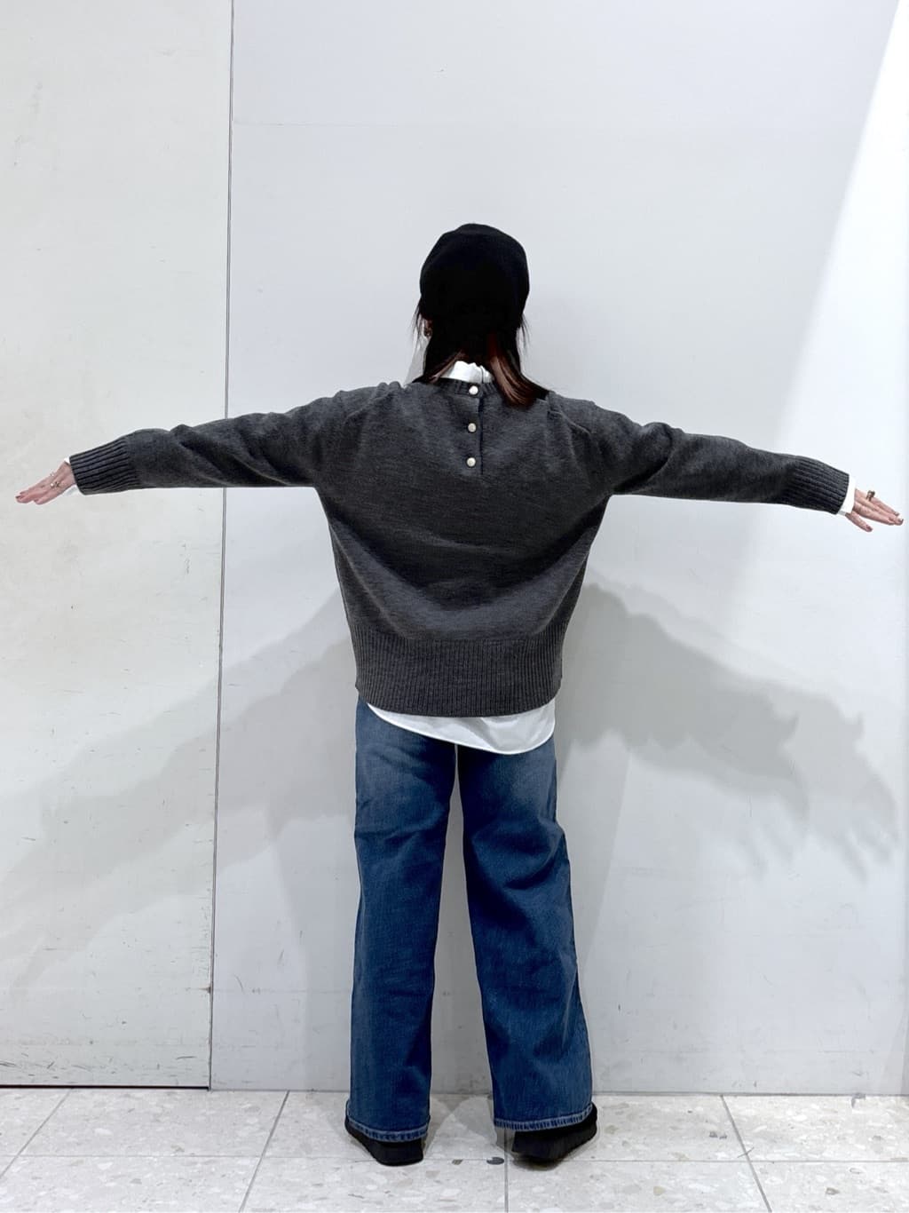 mameさんの「OPAQUE.CLIP｜ポケット刺繍レギュラーカラーシャツ【洗濯機OK】」を使ったコーディネート