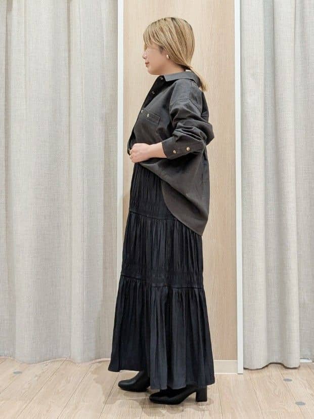 minさんの「grove｜【カセット服/選べる着丈】洗濯機で洗えるオーバーシャツ」を使ったコーディネート