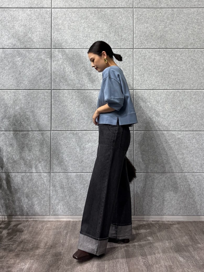 ayanoさんの「INDIVI｜フォルムスリーブカットソー」を使ったコーディネート