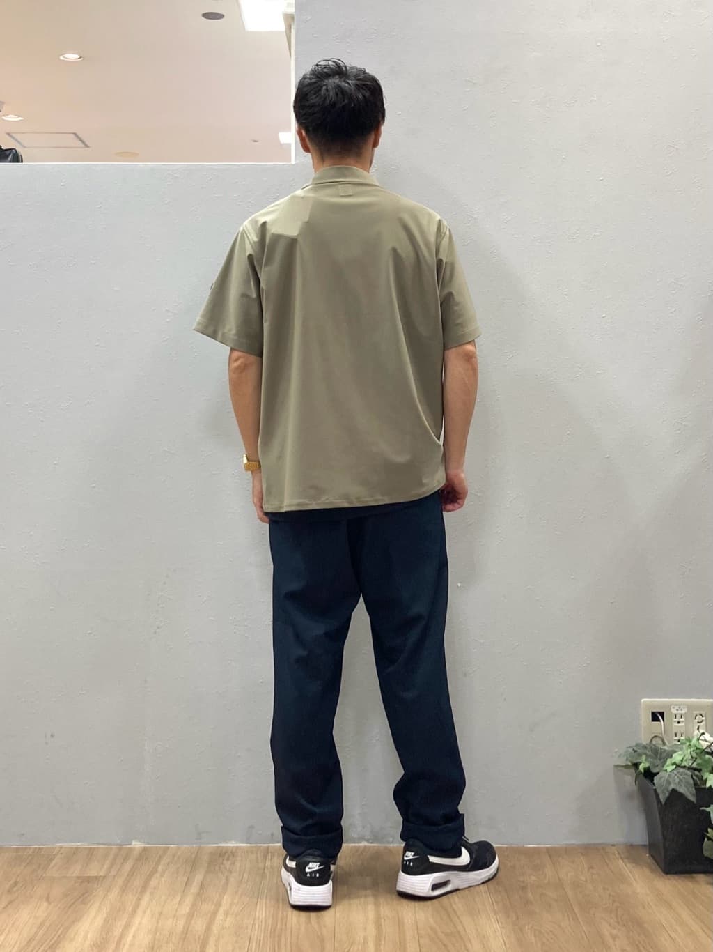 シュンさんの「TAKEO KIKUCHI｜【COOL CITY WEAR】エアートール オープンカラーシャツ /接触冷感・通気性」を使ったコーディネート