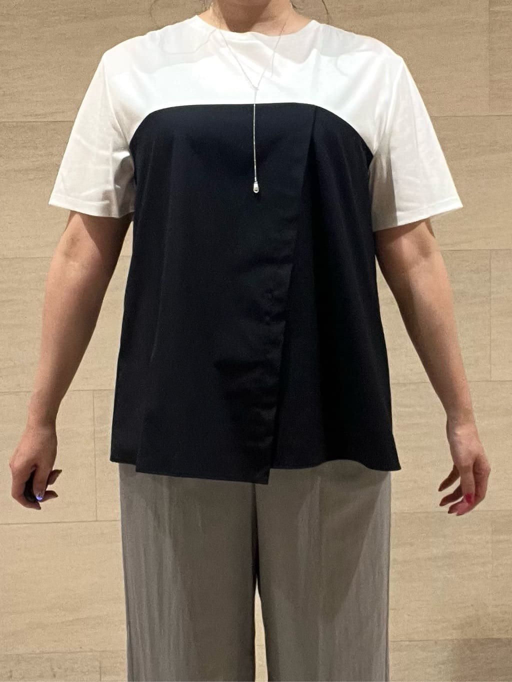TOMOMIさんの「INDIVI｜【洗える】ビスチェレイヤード風トップス」を使ったコーディネート
