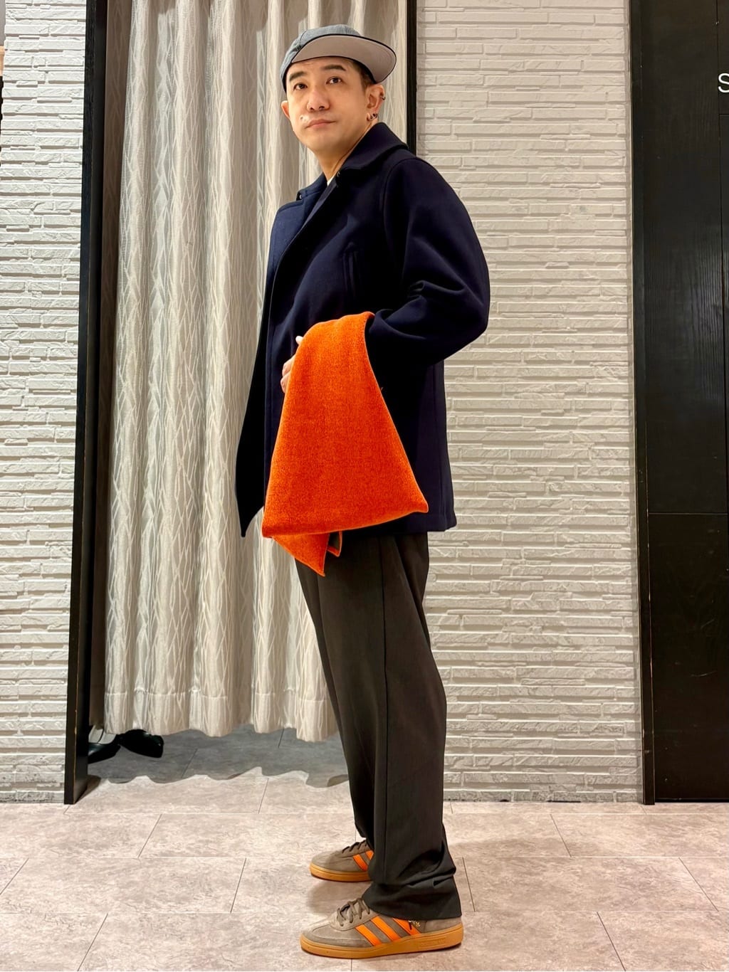 Pーyamaさんの「THE SHOP TK｜ウーリックシングルPジャケット」を使ったコーディネート