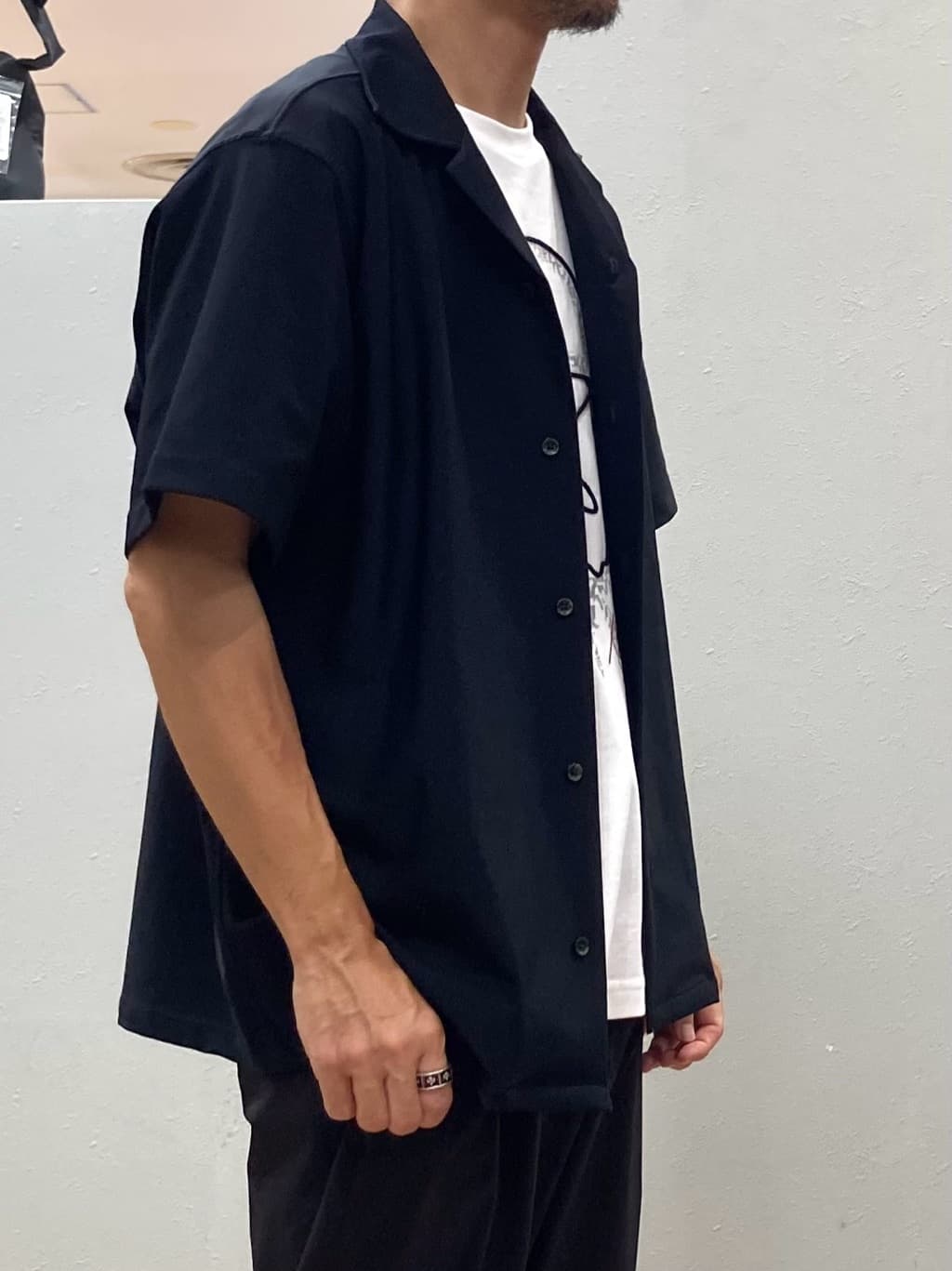シュンさんの「TAKEO KIKUCHI｜【COOL CITY WEAR】エアートール オープンカラーシャツ /接触冷感・通気性」を使ったコーディネート