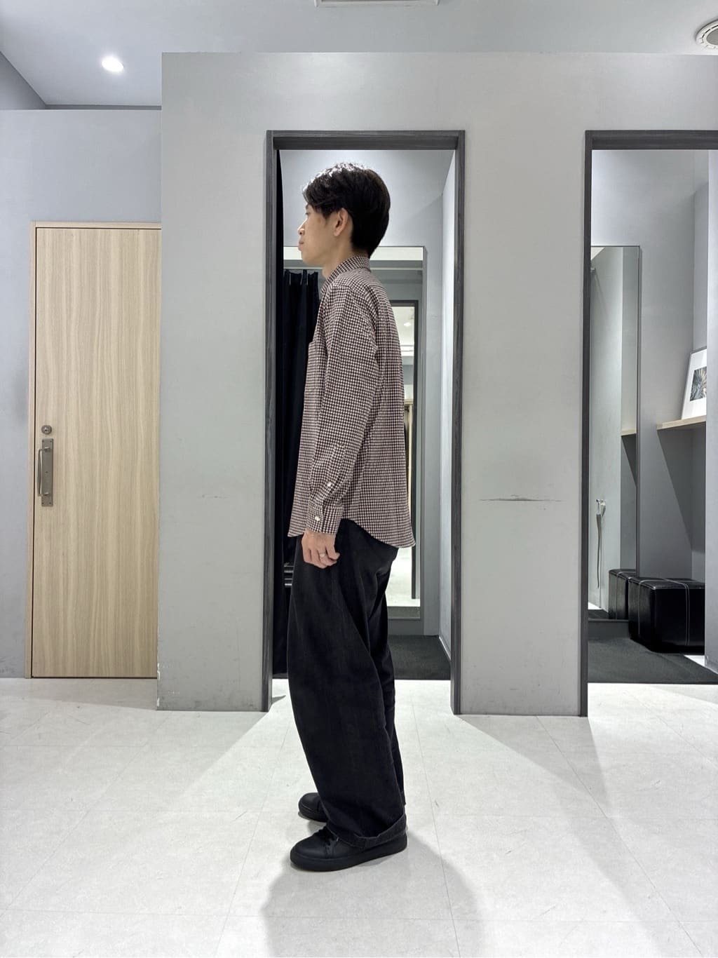 わいずみさんの「TAKEO KIKUCHI｜【None Of Stress】ストレッチ ダウンブルゾン」を使ったコーディネート