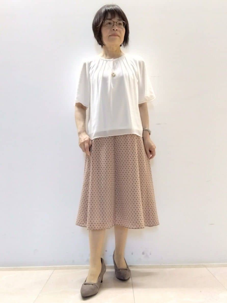 tokuさんの「Reflect｜【マシンウォッシュ可／セットアップ可】コツキ柄プリントフレアスカート」を使ったコーディネート