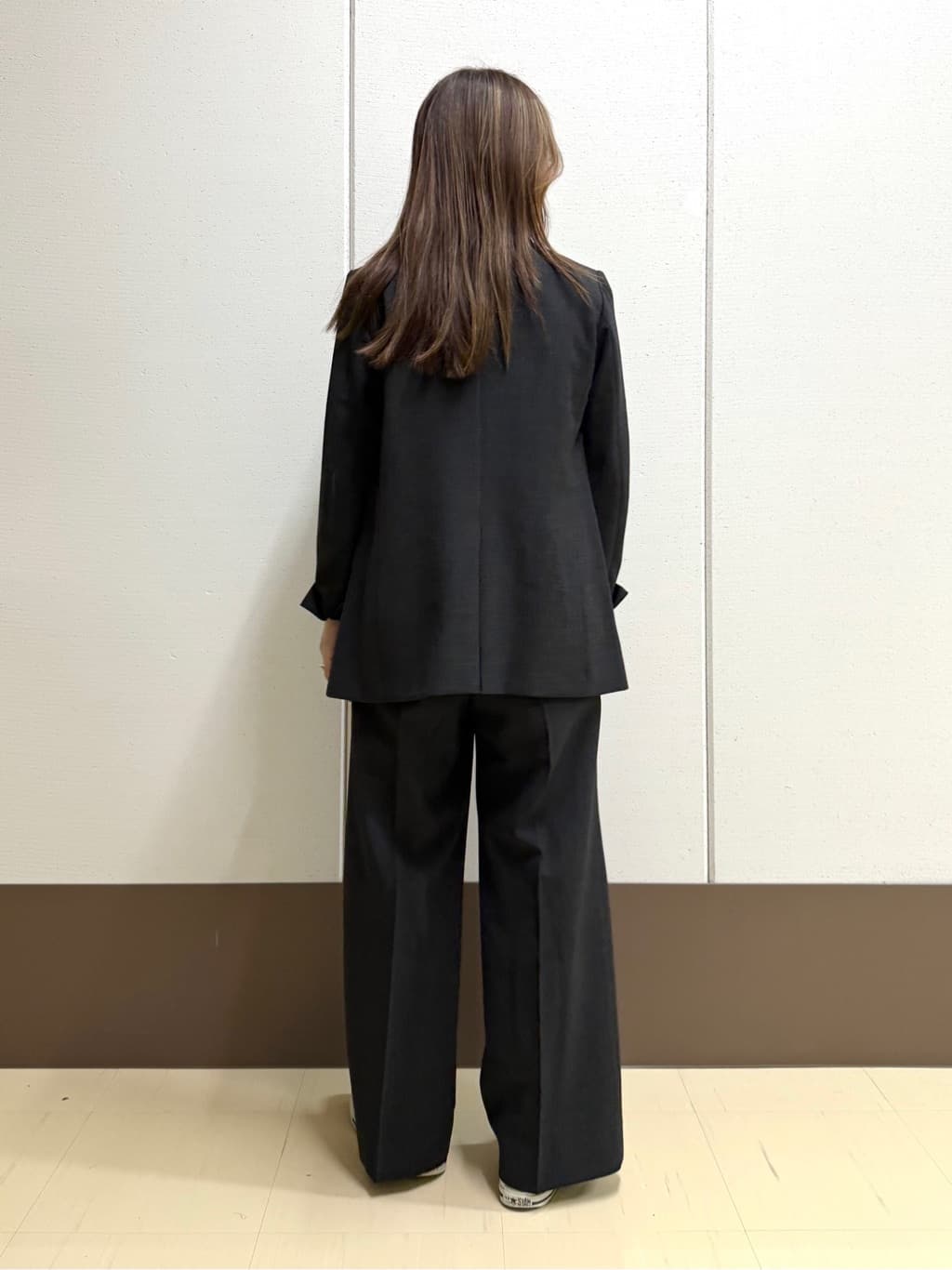 mamiさんの「INDIVI｜【UVケア】タックブラウス」を使ったコーディネート