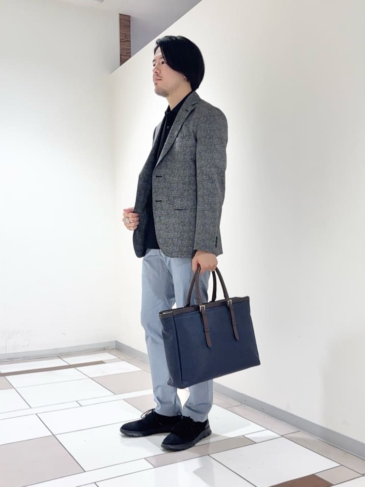 及川さんの「TAKEO KIKUCHI｜【抗菌防臭】COOL DOTS（R）ドビープリント ジャケット」を使ったコーディネート