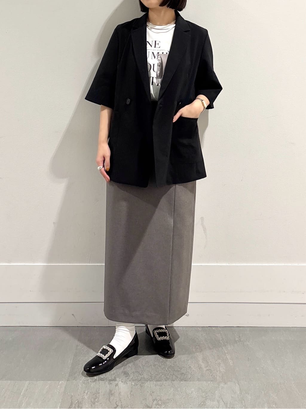 モエカさんの「UNTITLED｜【ロゴT/プリントT】グラフィックTシャツ」を使ったコーディネート