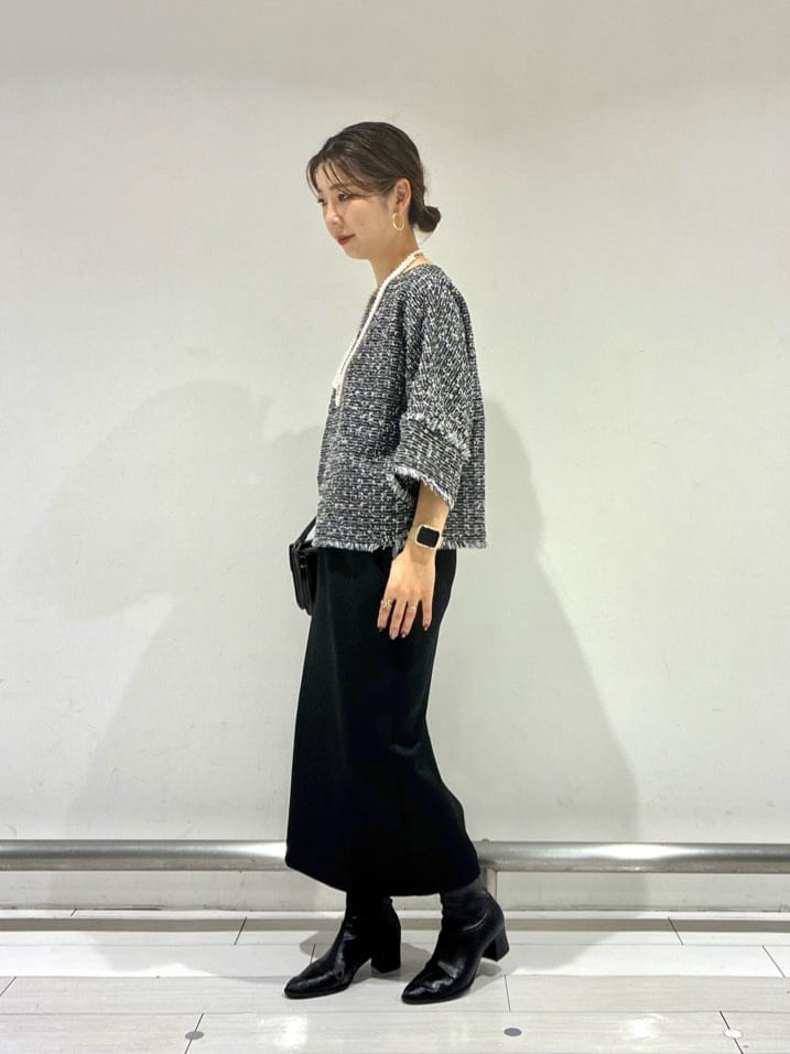 Rinさんの「UNTITLED｜【きれいめ／体型カバー】ツイードドルマントップス」を使ったコーディネート