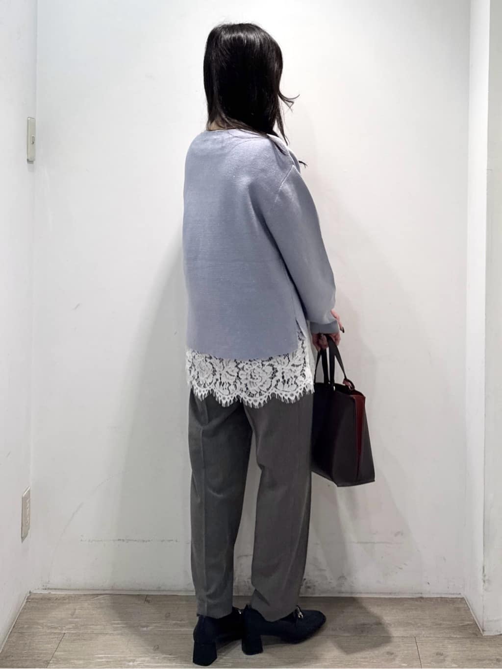 yuicciさんの「OPAQUE.CLIP｜ウォームタッチ イージーテーパードパンツ【洗濯機洗OK／ストレッチ】」を使ったコーディネート