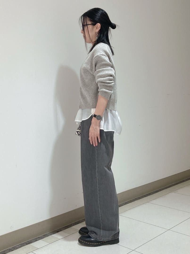 環さんの「UNTITLED｜【ゆったりサイズ／着丈短め】ジップニットカーディガン」を使ったコーディネート