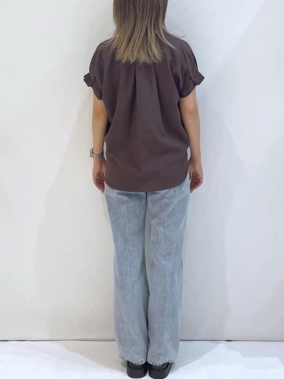 manaさんの「OPAQUE.CLIP｜《7色展開／XS-LLサイズ》タックスリーブスキッパーブラウス【洗濯機洗い可／吸水速乾／抗ピル／防シ」を使ったコーディネート