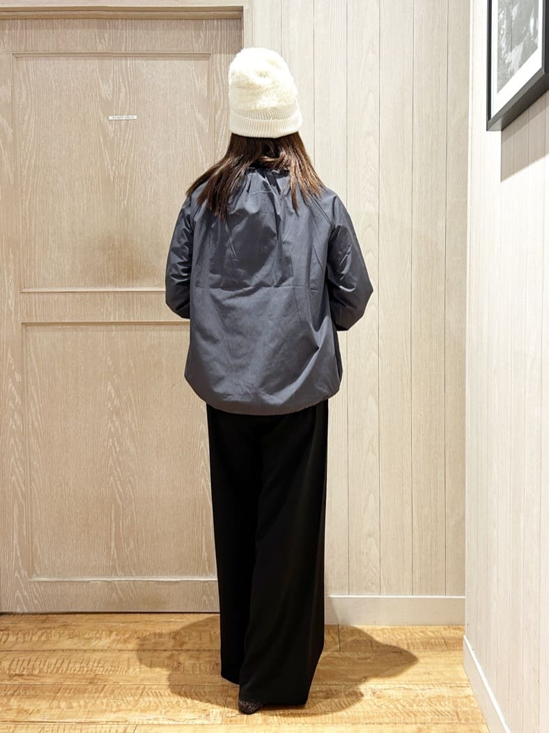 yukaさんの「SHOO･LA･RUE｜【S-LL】オンとオフどちらにも使える 軽量なノーカラーブルゾン」を使ったコーディネート