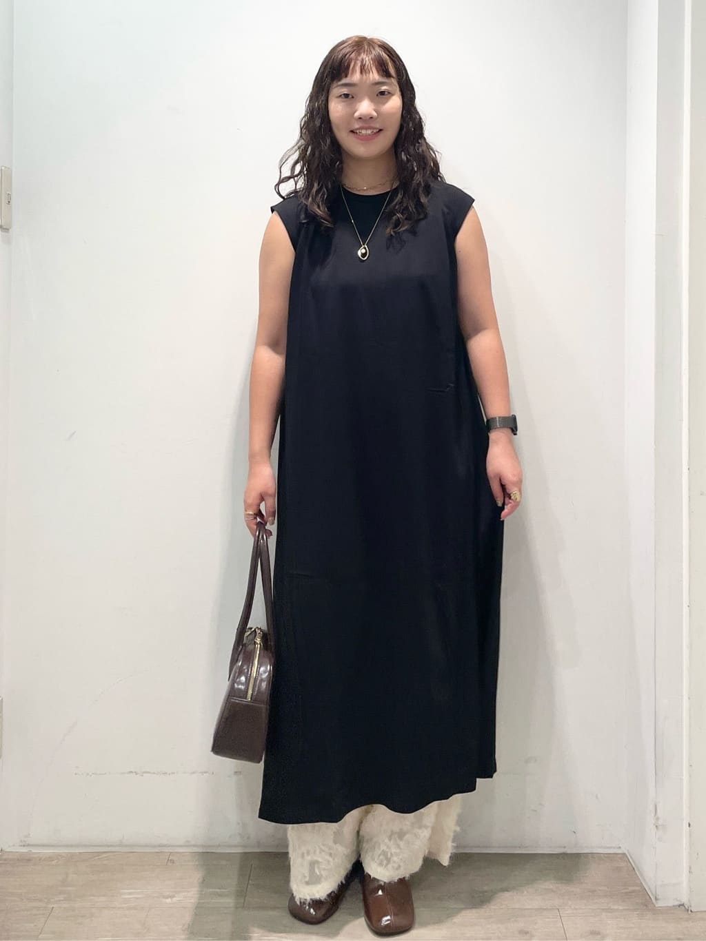 sumicaさんの「OPAQUE.CLIP｜カットソーフレアワンピース【接触冷感／洗濯機洗い可】」を使ったコーディネート