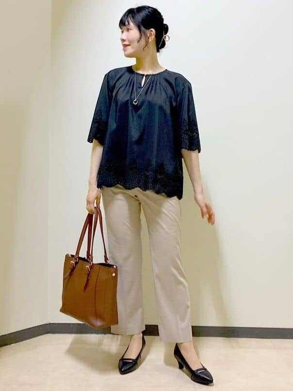  beni_gingerさんの「Reflect｜【選べる5色◎／マシンウォッシュ可】シャーリングデザインブラウス」を使ったコーディネート