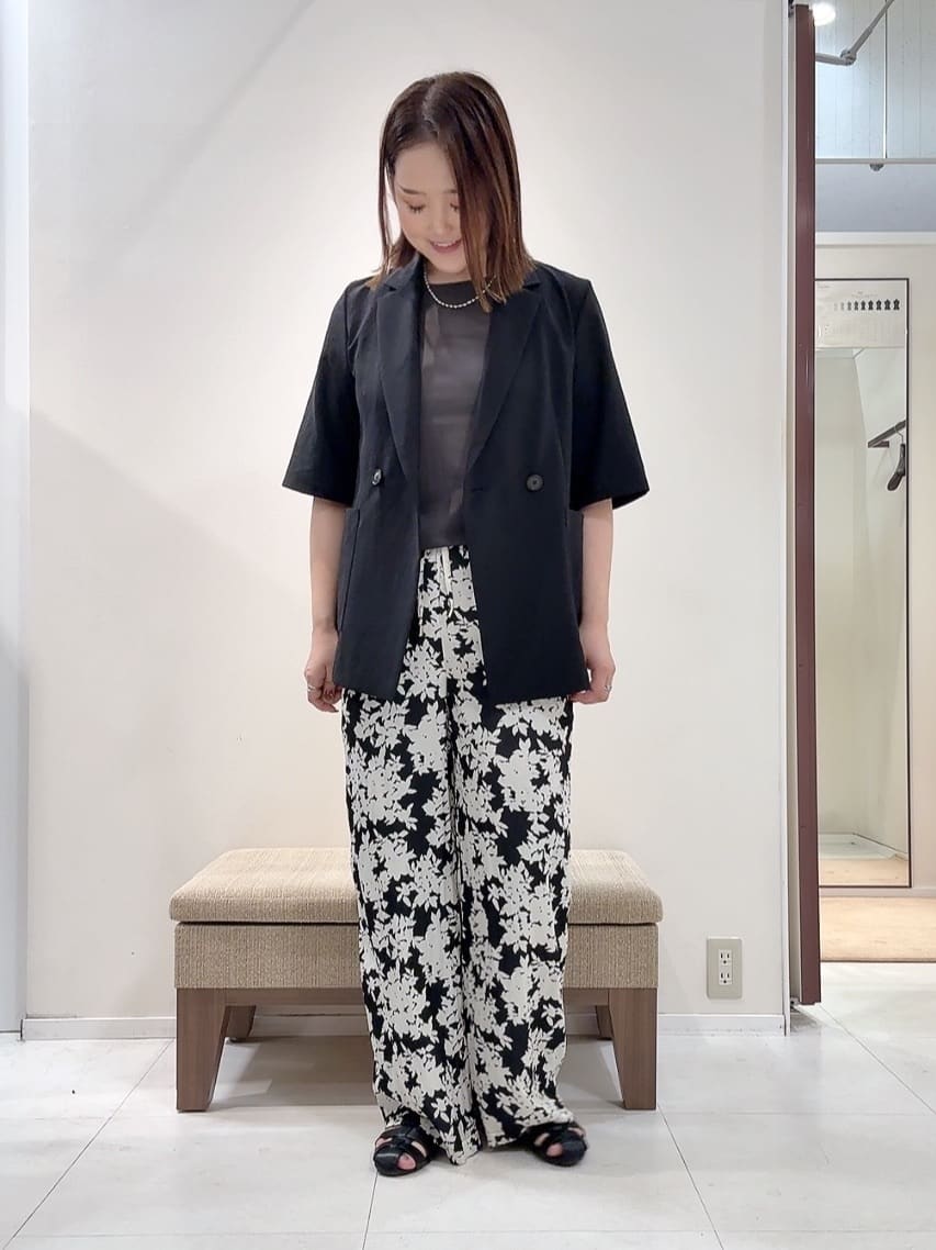 YUIさんの「UNTITLED｜【吸水速乾/洗える】ハーフスリーブジャケット」を使ったコーディネート