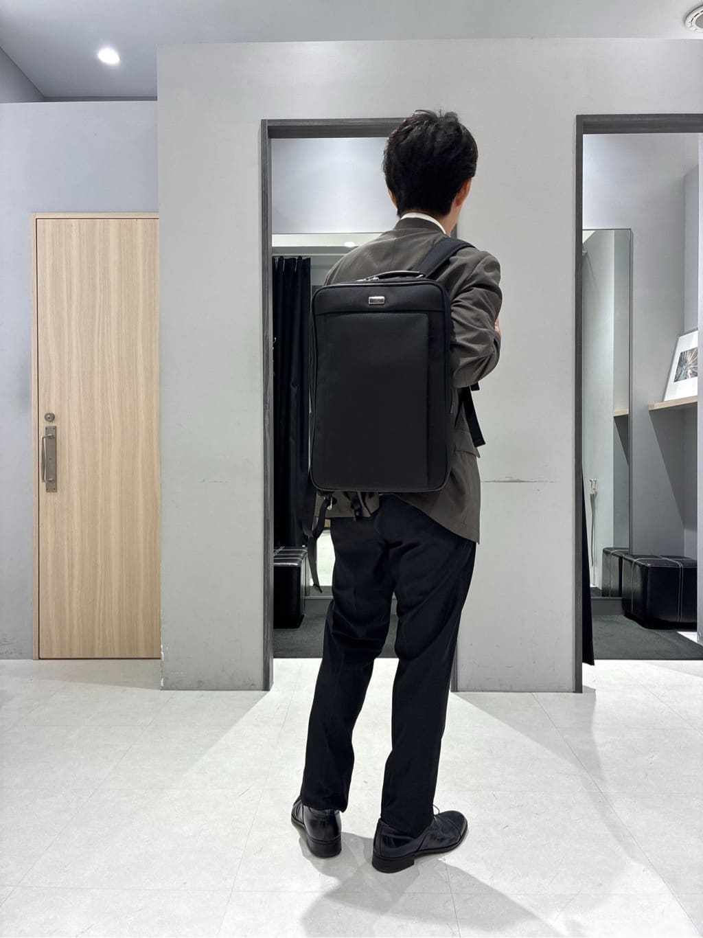 わいずみさんの「TAKEO KIKUCHI｜【COOL CITY WEAR】アーバンクール ジャケット /接触冷感・吸水速乾」を使ったコーディネート