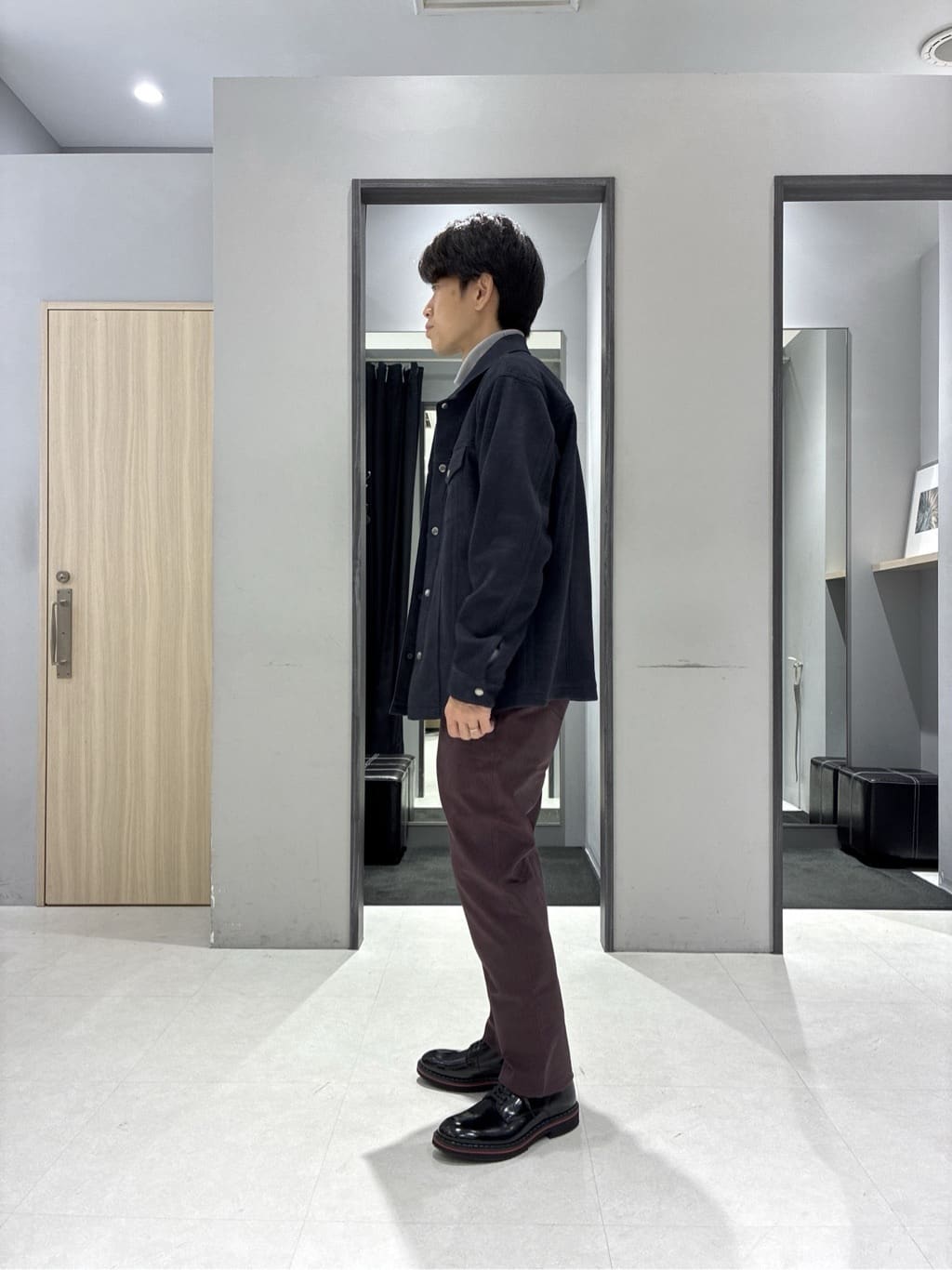 わいずみさんの「TAKEO KIKUCHI｜アンチピリング タートルネック ニット」を使ったコーディネート