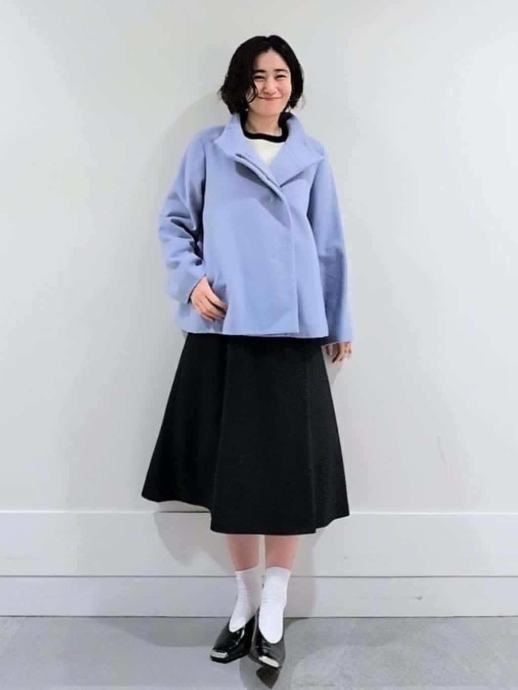 ミズタさんの「UNTITLED｜【着回しが効く／オンオフアウター】ウールショートコート」を使ったコーディネート