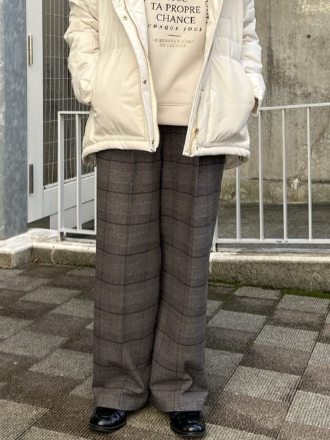 ga_riさんの「THE SHOP TK｜【すっきり見えシルエット】上品ふわもこ中綿ブルゾン」を使ったコーディネート