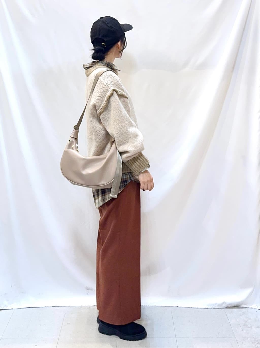 𝐇𝐢𝐫𝐨𝐦𝐢さんの「SHOO･LA･RUE｜【S-LL】柔らかさが癖になる 起毛コットン オーバーサイズシャツ」を使ったコーディネート