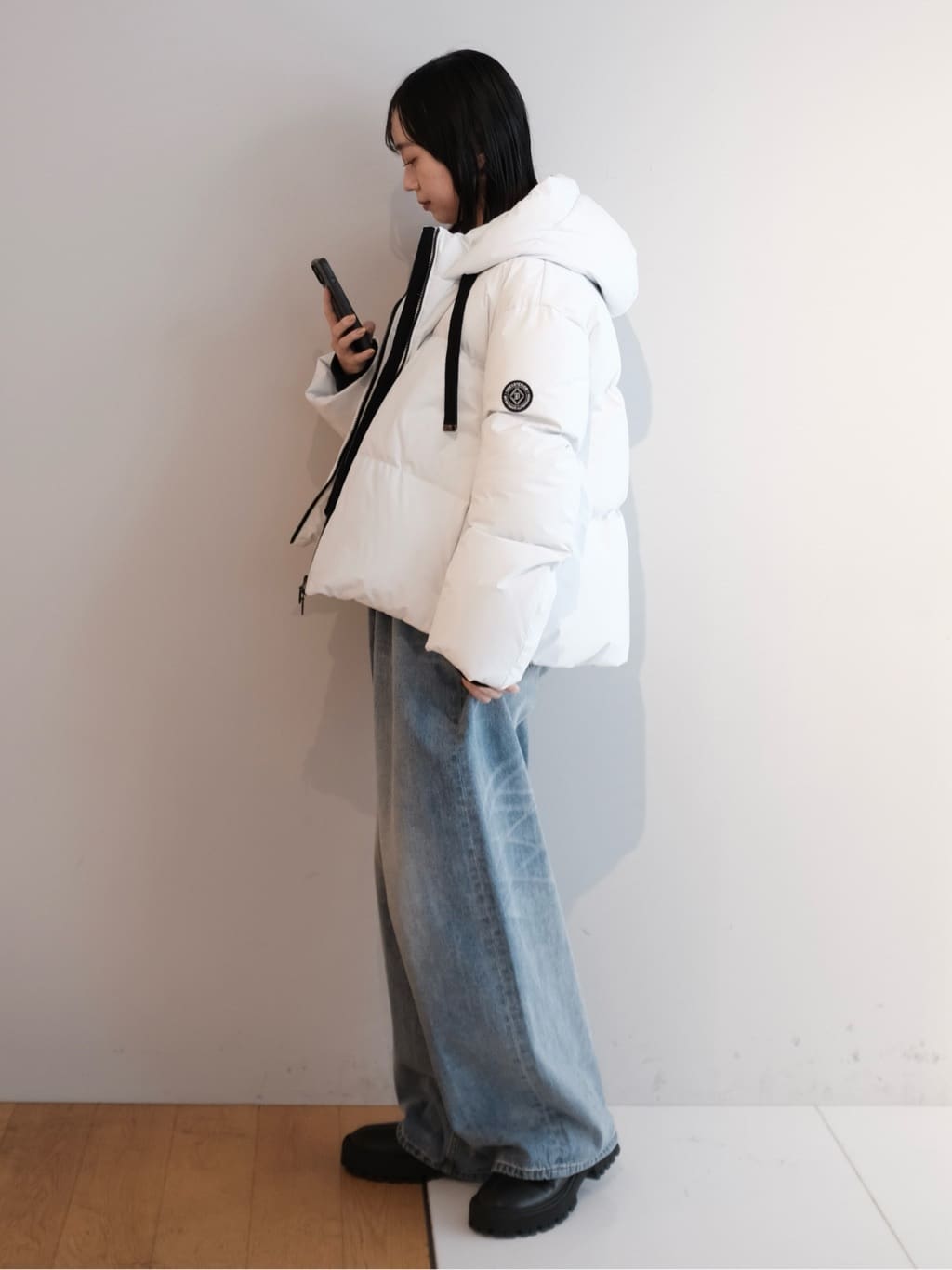 Kishimotoさんの「DRESSTERIOR｜◆Dhyana．（ディアナドット） バックファスナー チェルシーブーツ」を使ったコーディネート