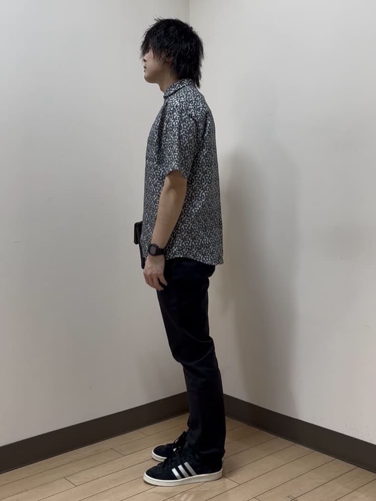 あきやまさんの「TAKEO KIKUCHI｜【Made in JAPAN】播州織 ヘリンボン ストレート パンツ」を使ったコーディネート