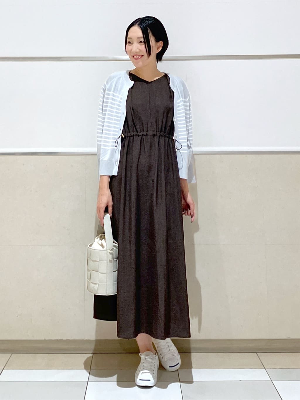 eriko さんの「Dessin｜【洗える】キーネックカーディガン」を使ったコーディネート