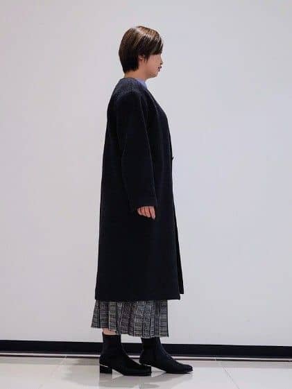 gissyさんの「INDIVI｜【軽量／ウール混】ライトフォルム ロングコート」を使ったコーディネート