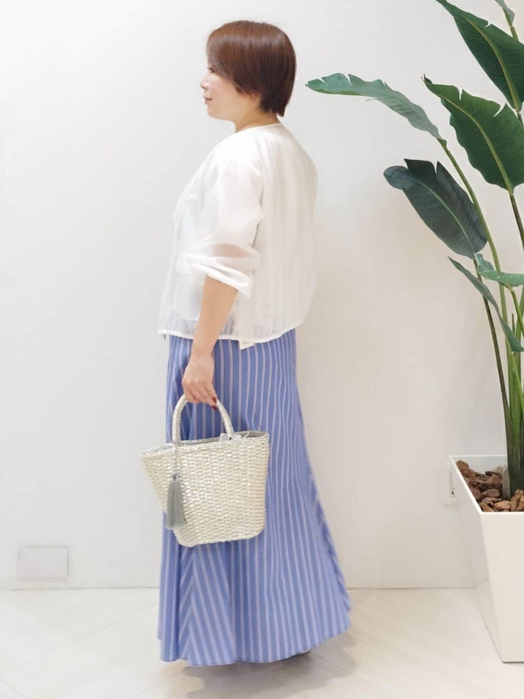 s u g iさんの「UNTITLED｜【ロゴT/プリントT】グラフィックTシャツ」を使ったコーディネート