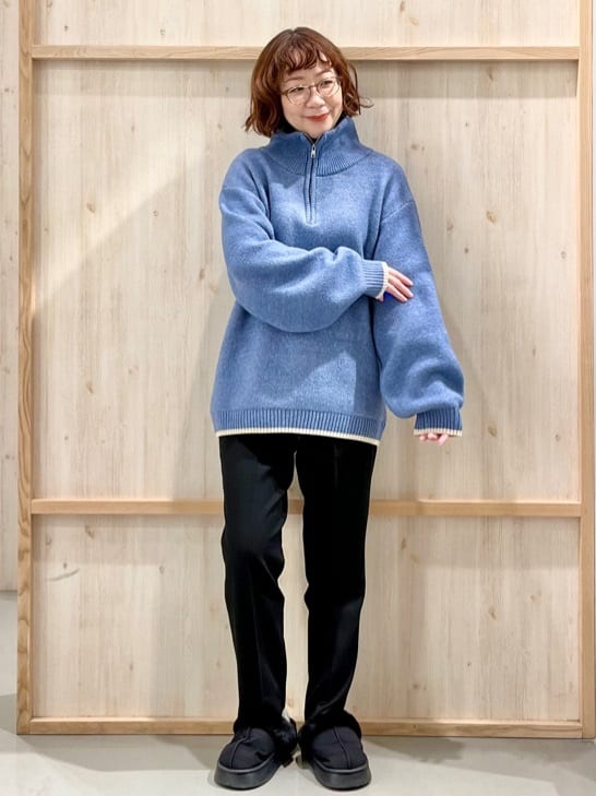nakoさんの「THE SHOP TK｜【洗える】ほど良くラフで女性らしい ハーフZIPニット」を使ったコーディネート