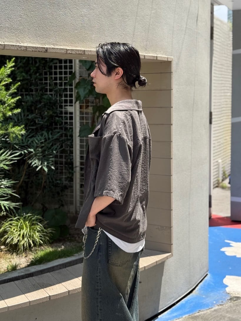 yumaさんの「tk.TAKEO KIKUCHI｜バレルシルエットパンツ（デニム＆カラーパンツ）」を使ったコーディネート