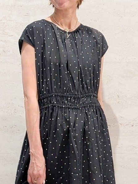 kemyさんの「OPAQUE.CLIP｜ドットプリントワンピース【洗濯機洗い可】」を使ったコーディネート