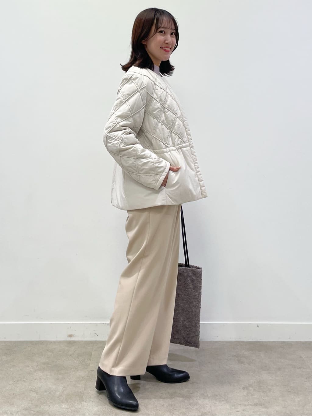 yukariさんの「Reflect｜【気軽な羽織に◎】中綿キルティングショートコート」を使ったコーディネート