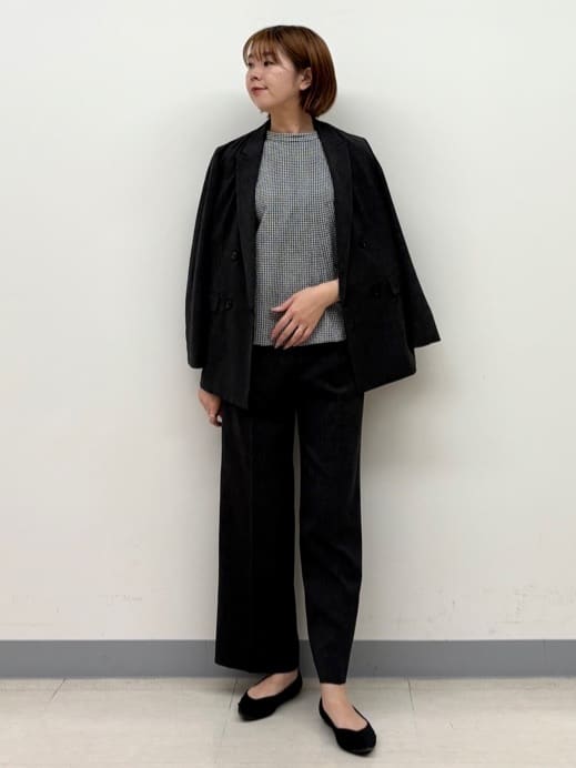 まいこさんの「INDIVI｜【洗える／セットアップ可能】凹凸ストレッチ素材ダブルジャケット」を使ったコーディネート