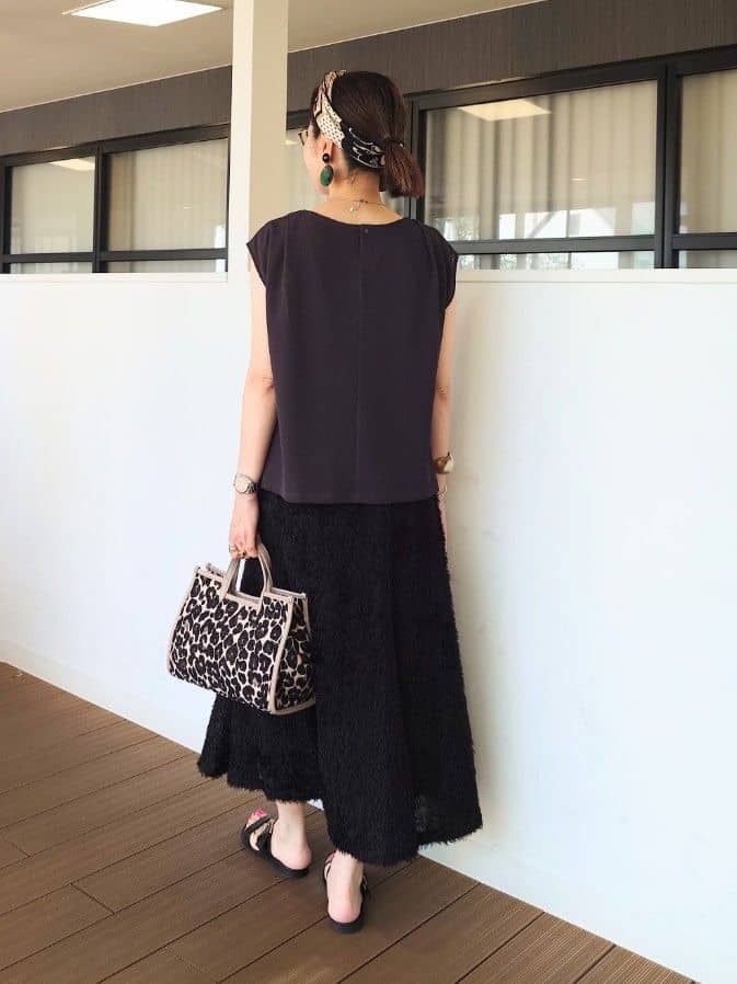 MUTSUKOさんの「UNTITLED｜【ジャージ素材】インナードッキングシアーカットソー」を使ったコーディネート