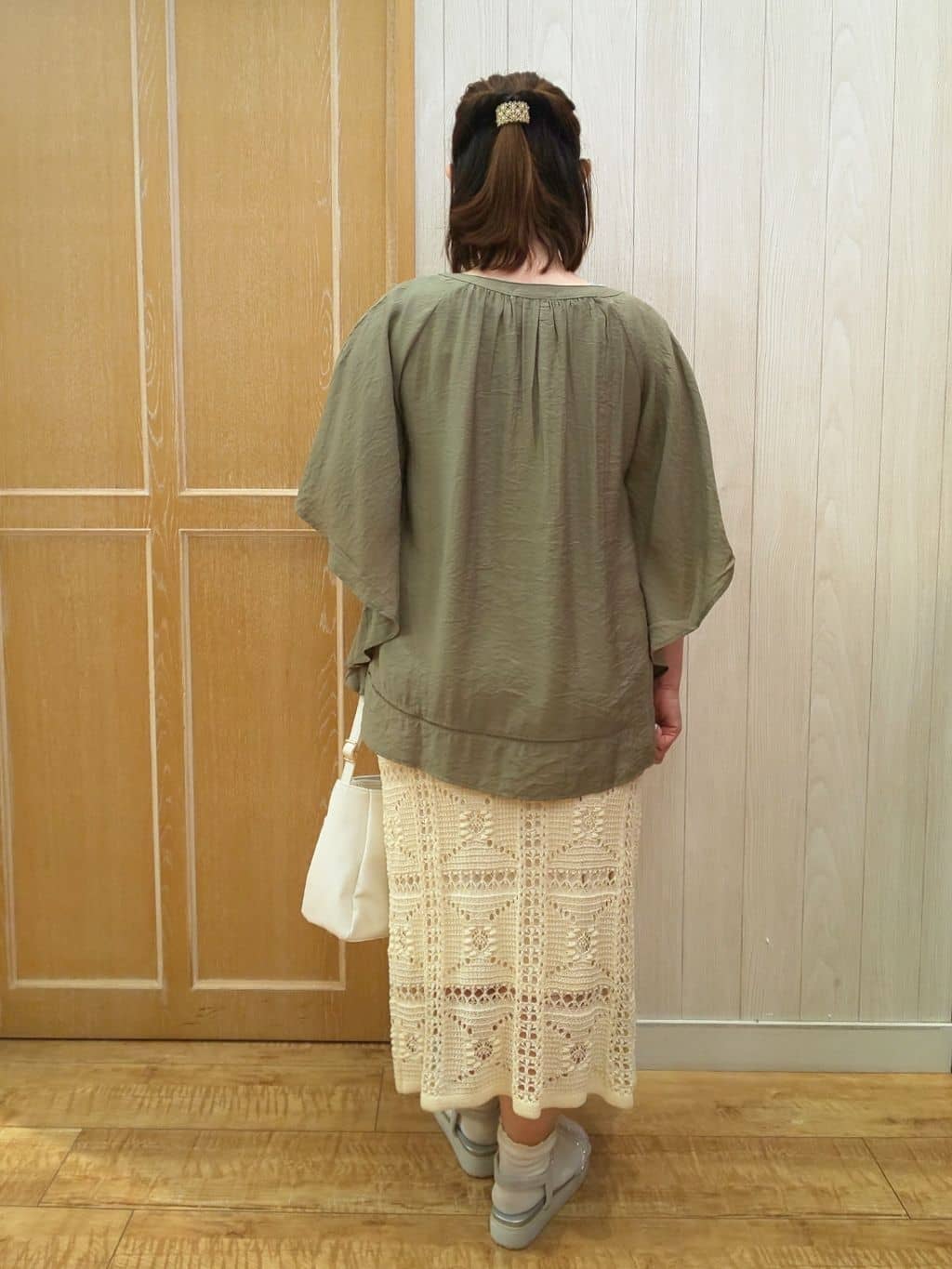 こっとんさんの「SHOO･LA･RUE｜」を使ったコーディネート