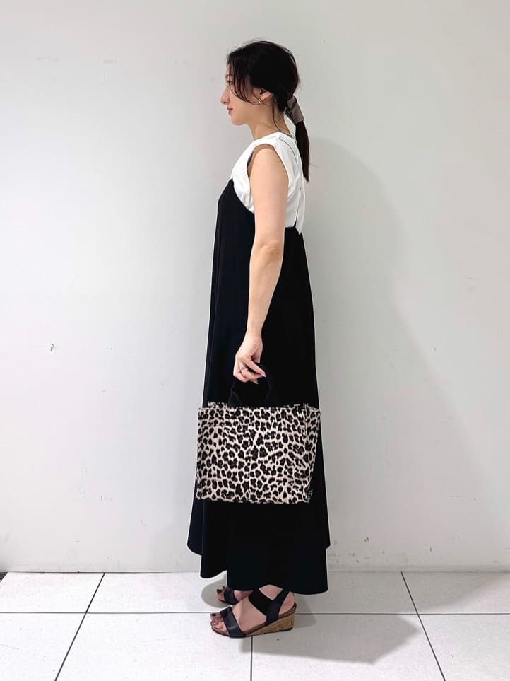 そんさんの「INDIVI｜【クールエアー素材／UVケア／吸汗速乾】エアリータックブラウス」を使ったコーディネート