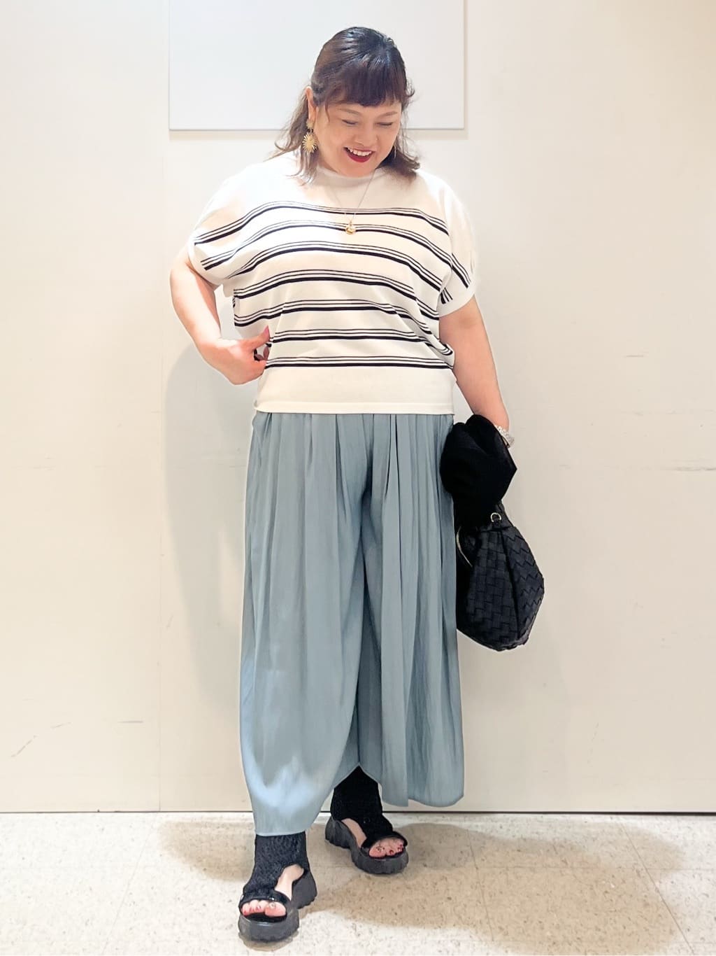 kimmyさんの「Reflect｜【ウエストゴム仕様／長く着られる◎】スカーチョパンツ」を使ったコーディネート