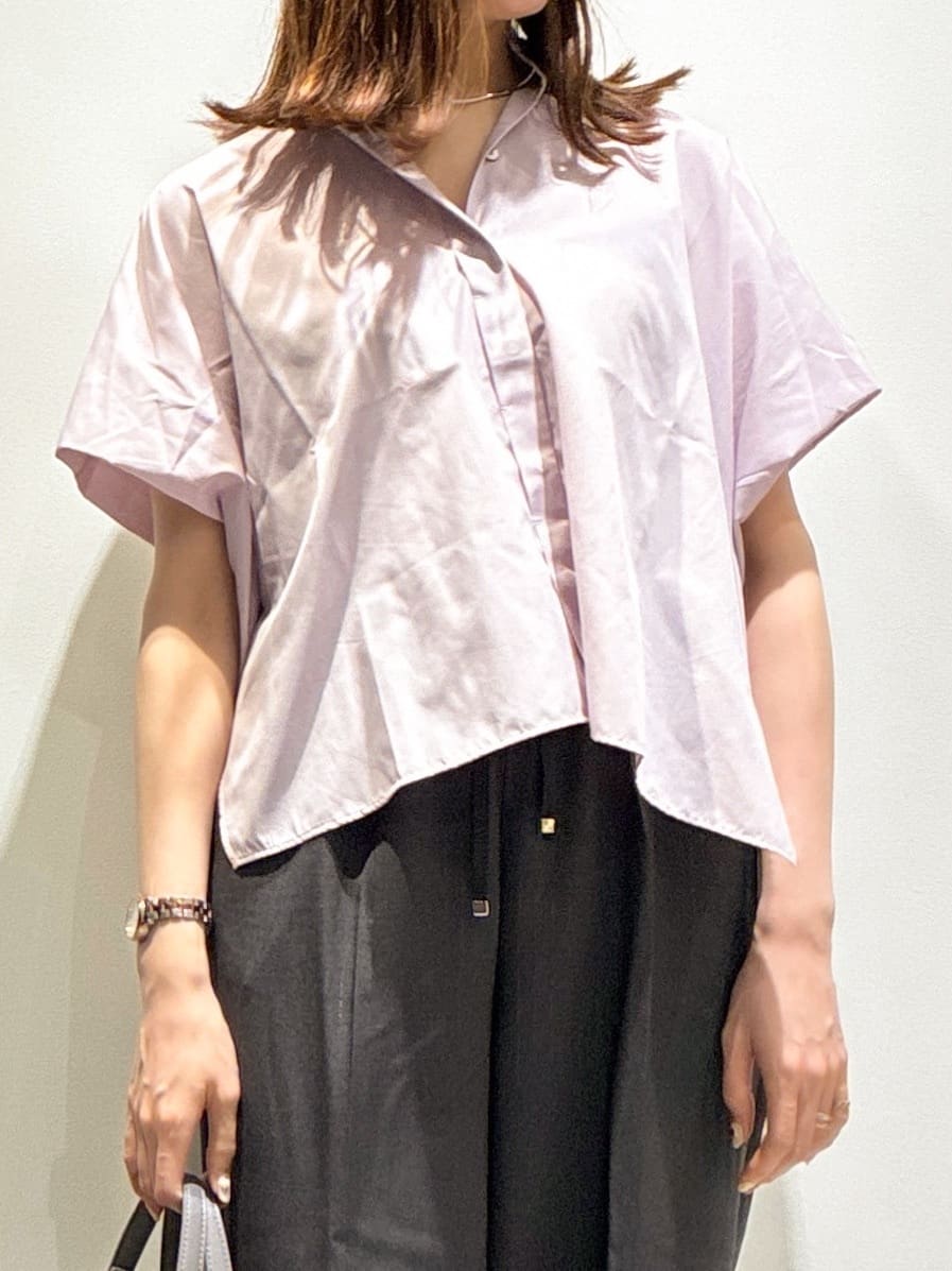 もんちゃんさんの「OPAQUE.CLIP｜《andGIRL掲載》リラクシーシャツ【洗濯機洗い可】」を使ったコーディネート