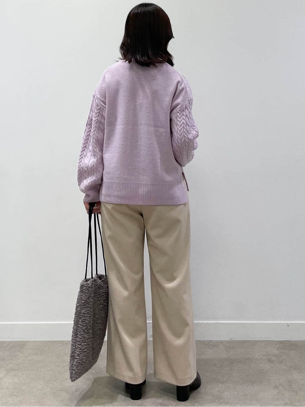 yukariさんの「Reflect｜【気軽な羽織に◎】中綿キルティングショートコート」を使ったコーディネート